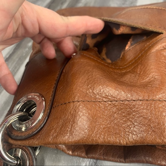 B. Makowsky Brown Super Soft Leather Some Wear - Picture 9 of 12